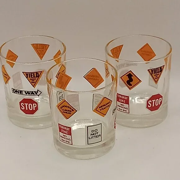 Barware Traffic Roadway Street Signs Drinking GLASSES 8 OZ 3.5" Set of 3 MCM - Picture 5 of 9